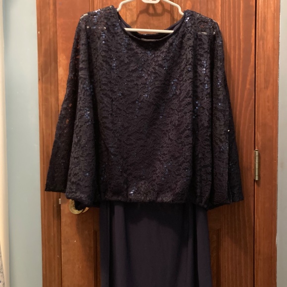Dress Barn Navy Blue Formal Dress Size Small - Picture 5 of 5